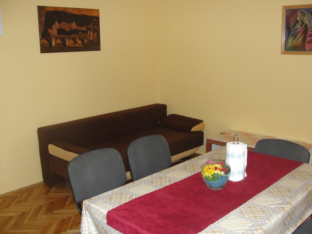 Lalic Apartment *
